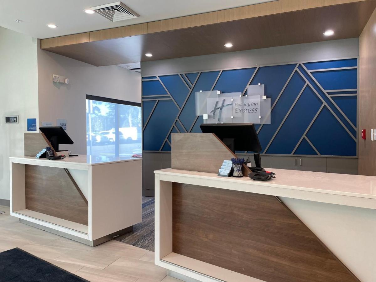 Holiday Inn Express - Starke By Ihg Exteriör bild