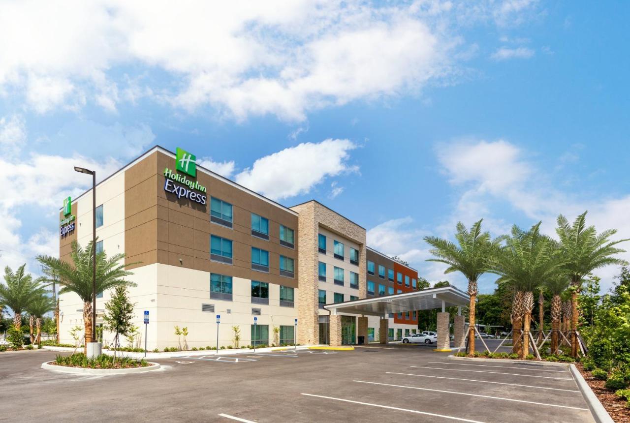 Holiday Inn Express - Starke By Ihg Exteriör bild
