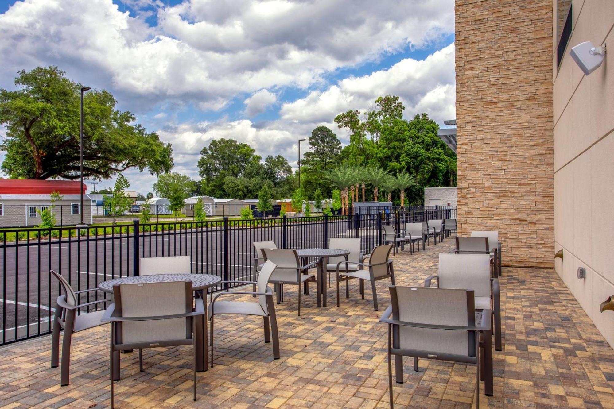 Holiday Inn Express - Starke By Ihg Exteriör bild