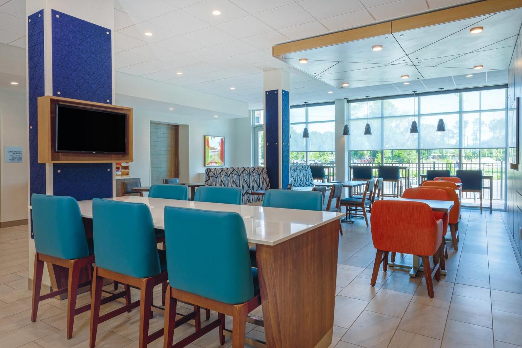 Holiday Inn Express - Starke By Ihg Exteriör bild